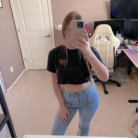 Santa Cruz Skateboards Black Red Check Bleach Upcycled Crop Top - Picture 3 of 3